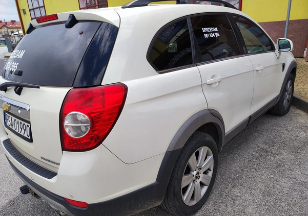 Chevrolet Captiva cena 26000 przebieg: 214571, rok produkcji 2010 z Sanok małe 79